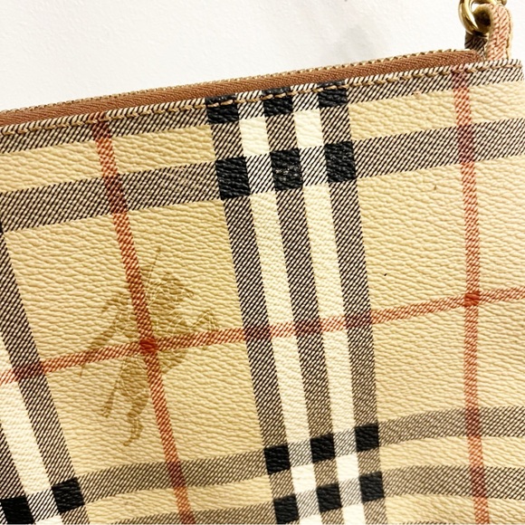 Burberry Vintage Mini Purse - Picture 4 of 13
